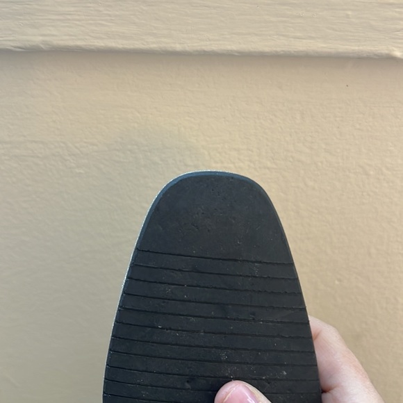 Carel Kina - Picture 12 of 15